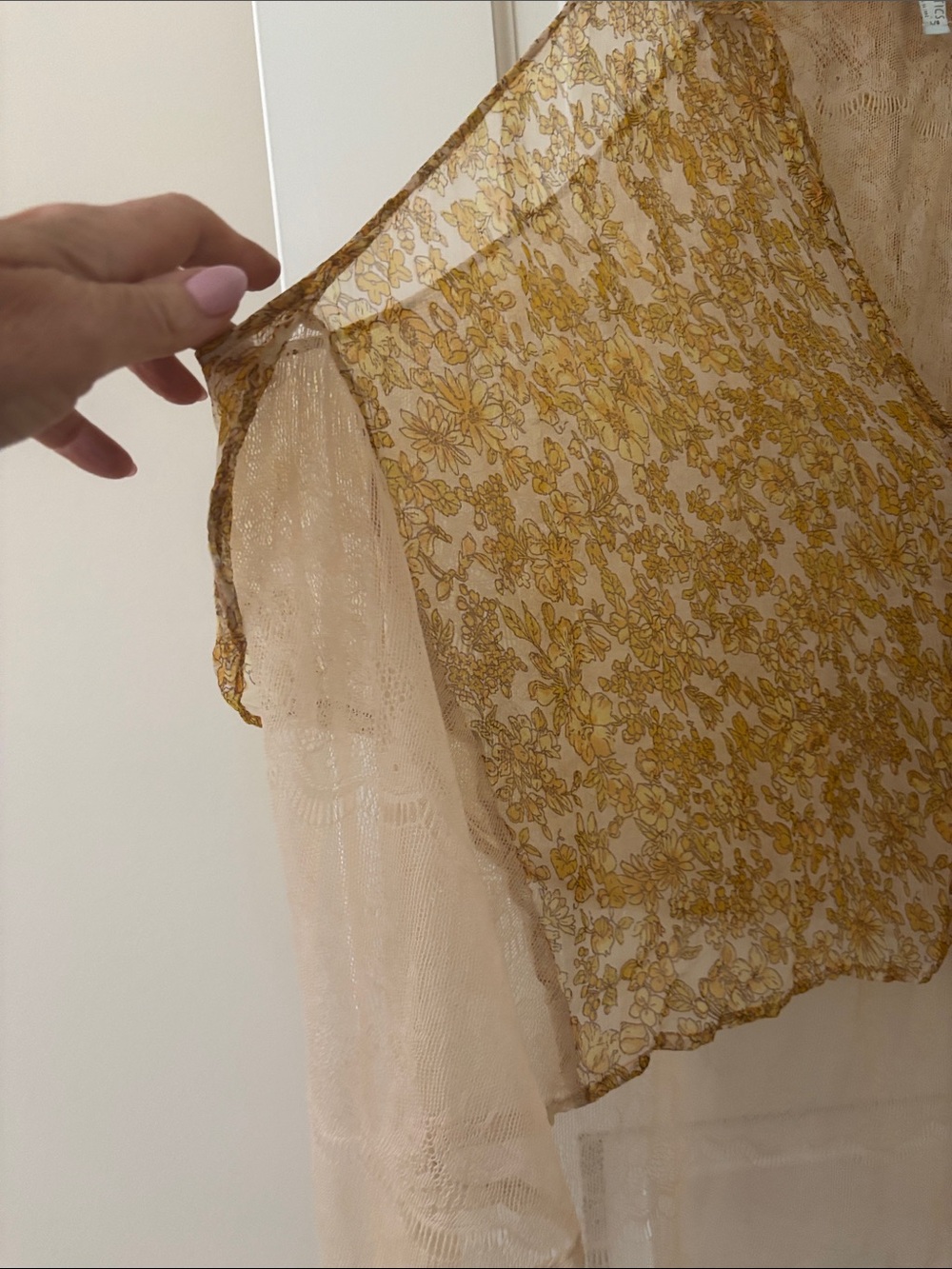 Free People Mustard Floral Lace-Back Button-Front Camisole - Picture 4 of 6
